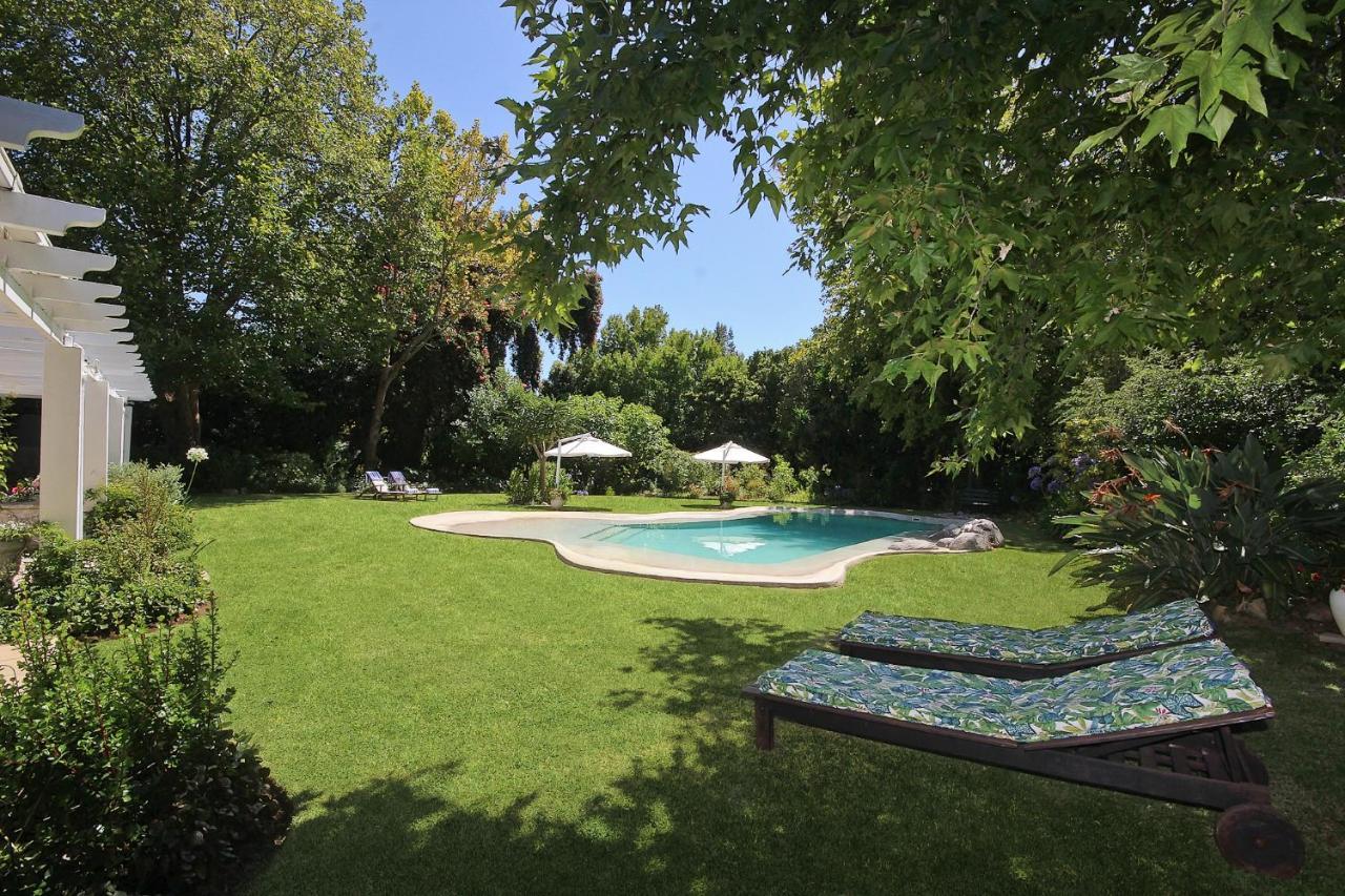 Beluga Of Constantia Guest House Le Cap Extérieur photo