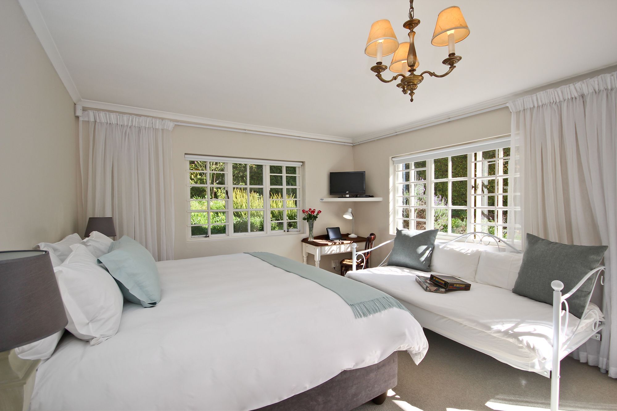 Beluga Of Constantia Guest House Le Cap Extérieur photo