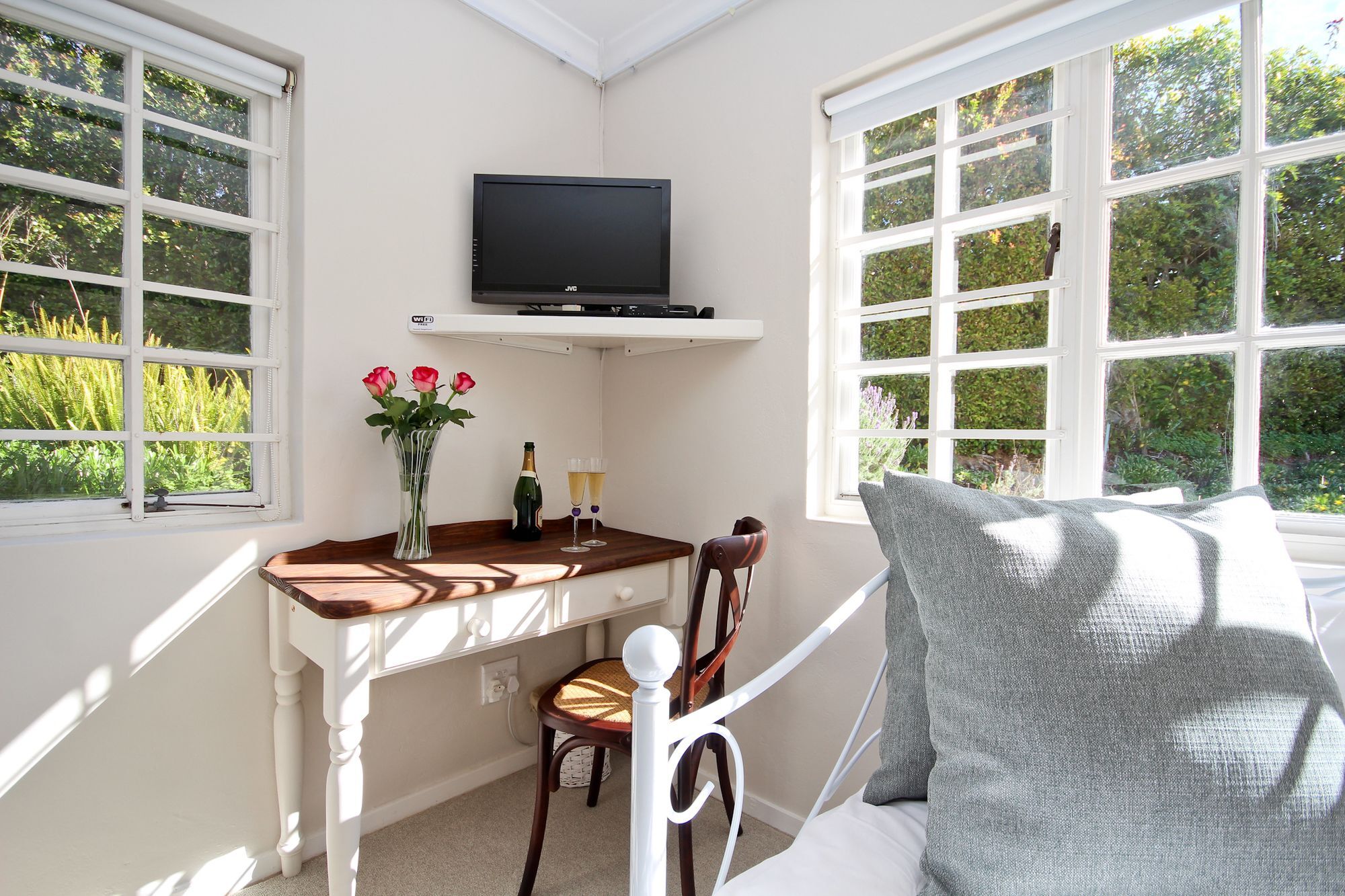 Beluga Of Constantia Guest House Le Cap Extérieur photo